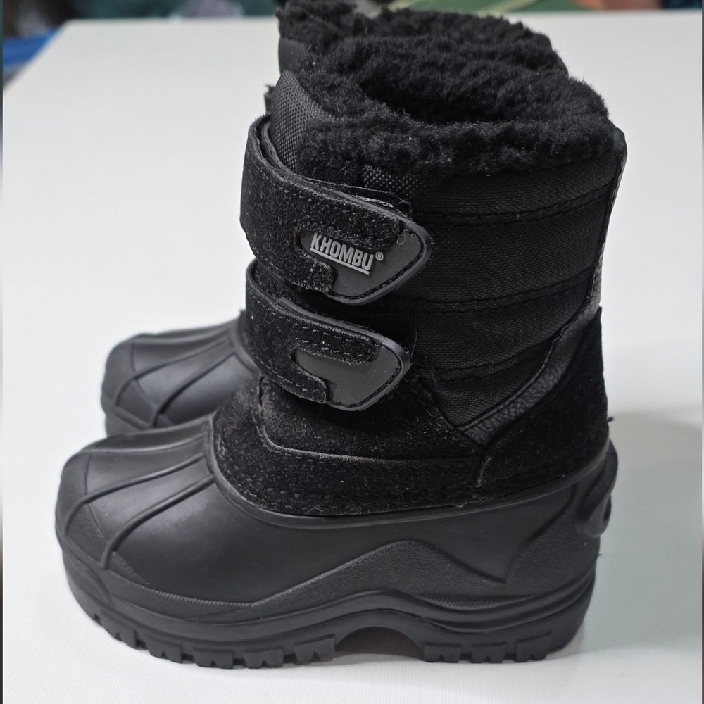 508. Khombu Black Insulated Snow Boots